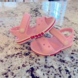 Crocs Girls Infant/Toddler Bayaband Sandals | Pink | Good Condition